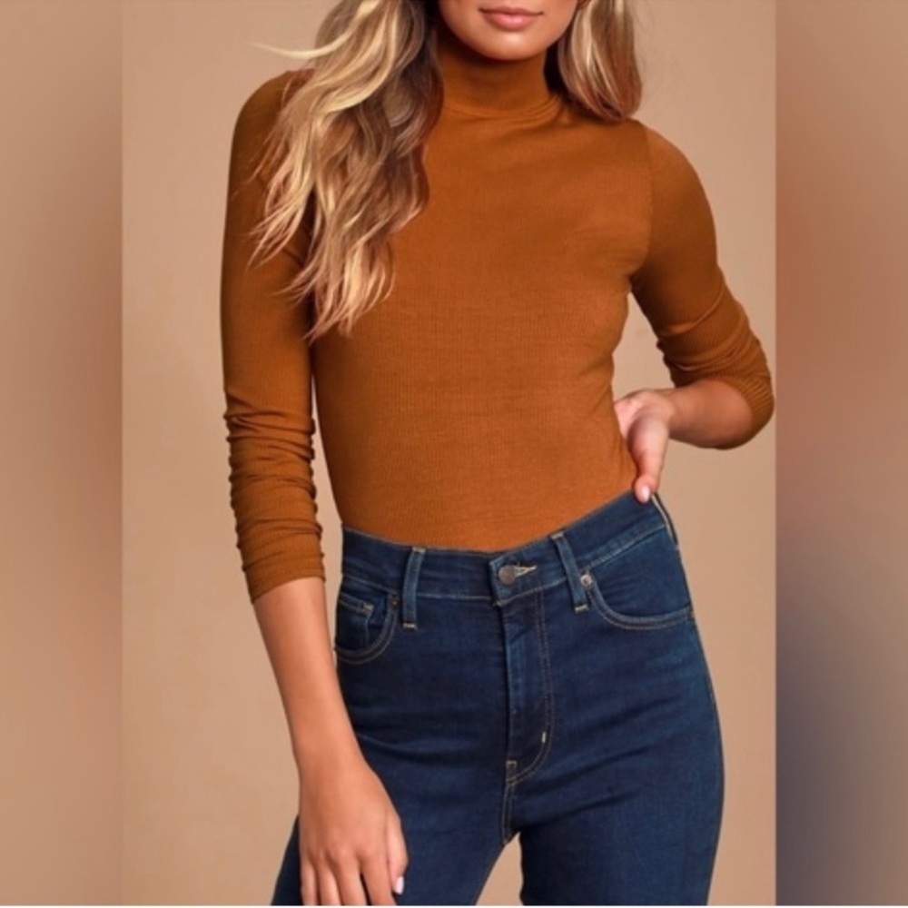 Lulu's Ribbed Mock Neck Long Sleeve Top - Camel Brown
